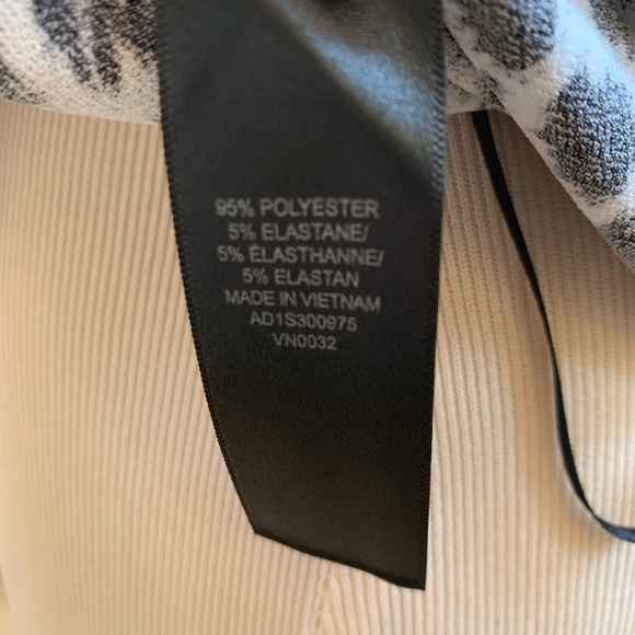 ADRIANNA PAPELL Cheetah Blouse - Picture 8 of 8